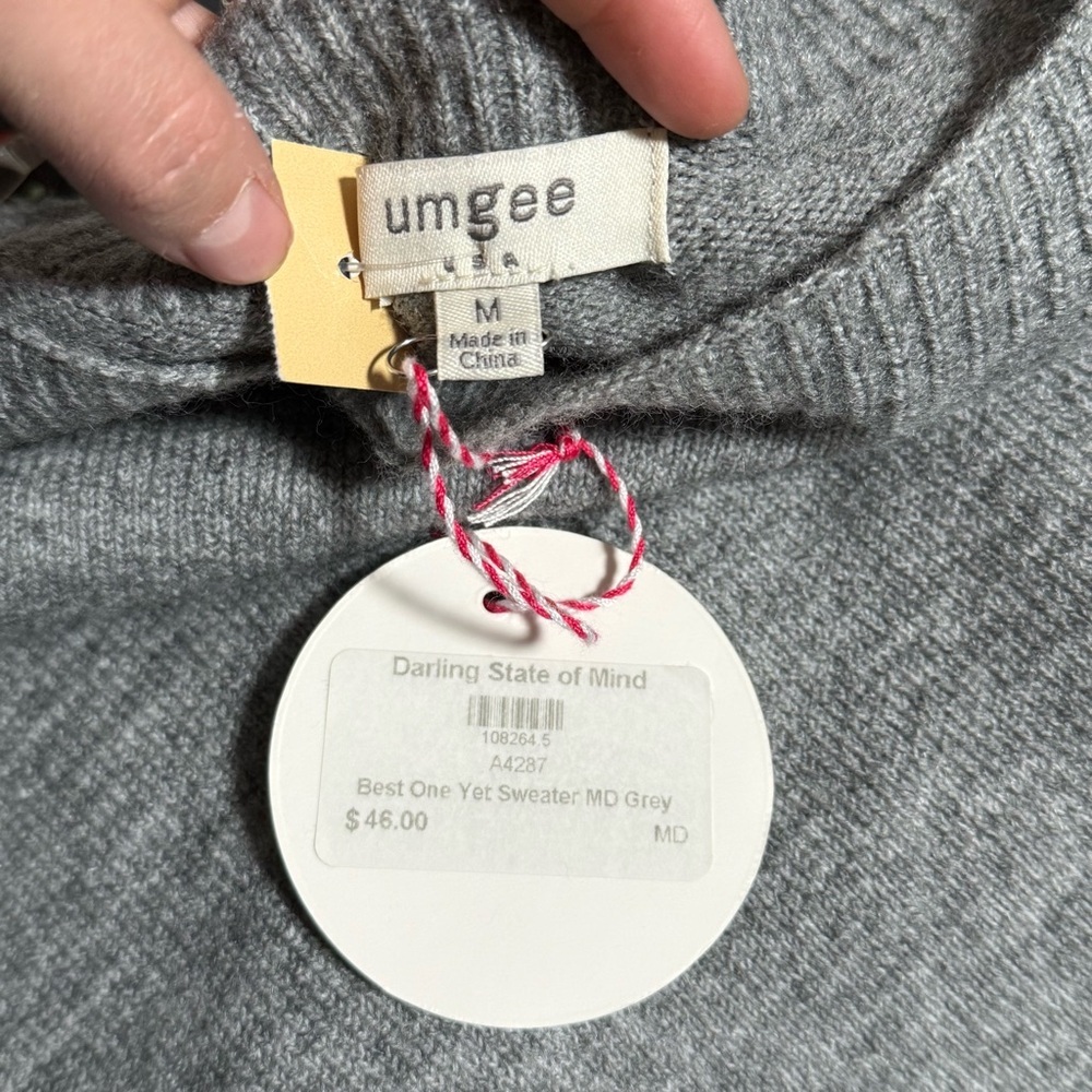 Umgee USA Sweater Women’s Medium Gray Ruffle Bell Sleeve Cozy Knit - Picture 6 of 7